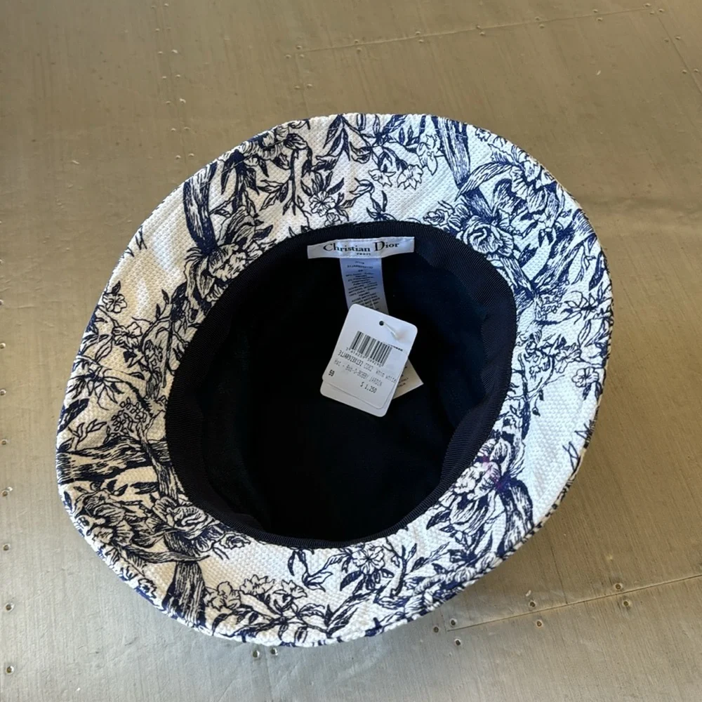 Dior brand new